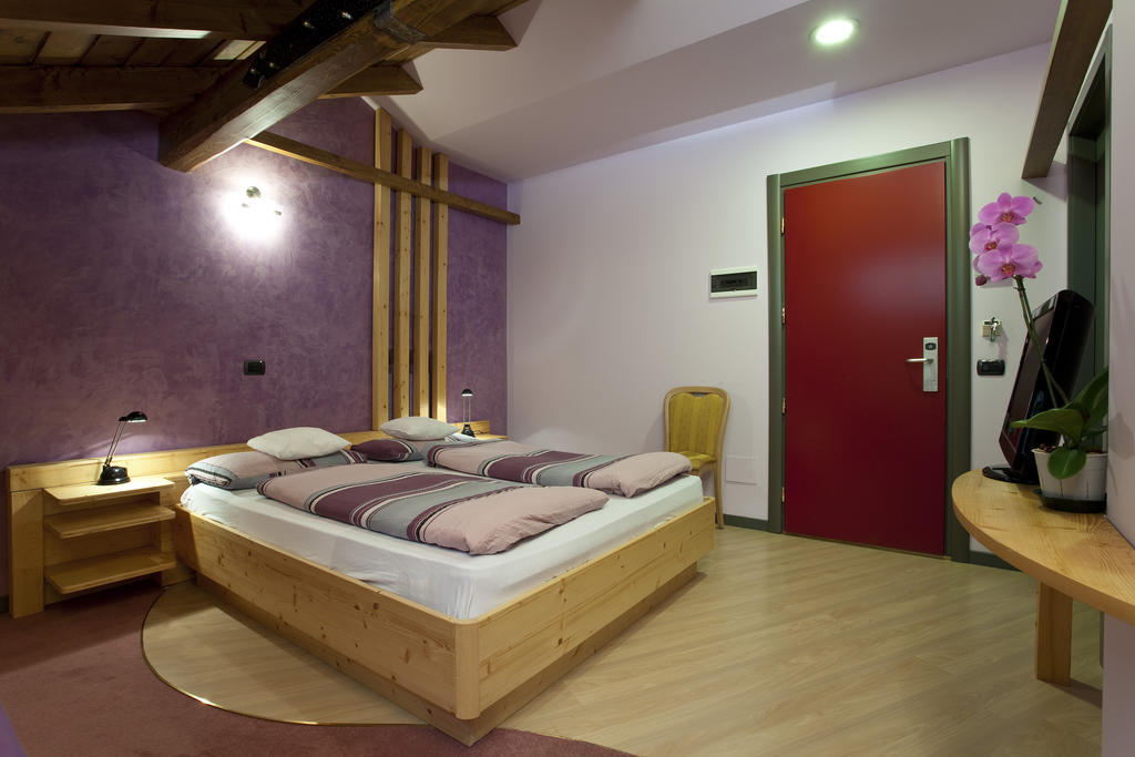 Hotel Marzia Λιβίνιο Εξωτερικό φωτογραφία