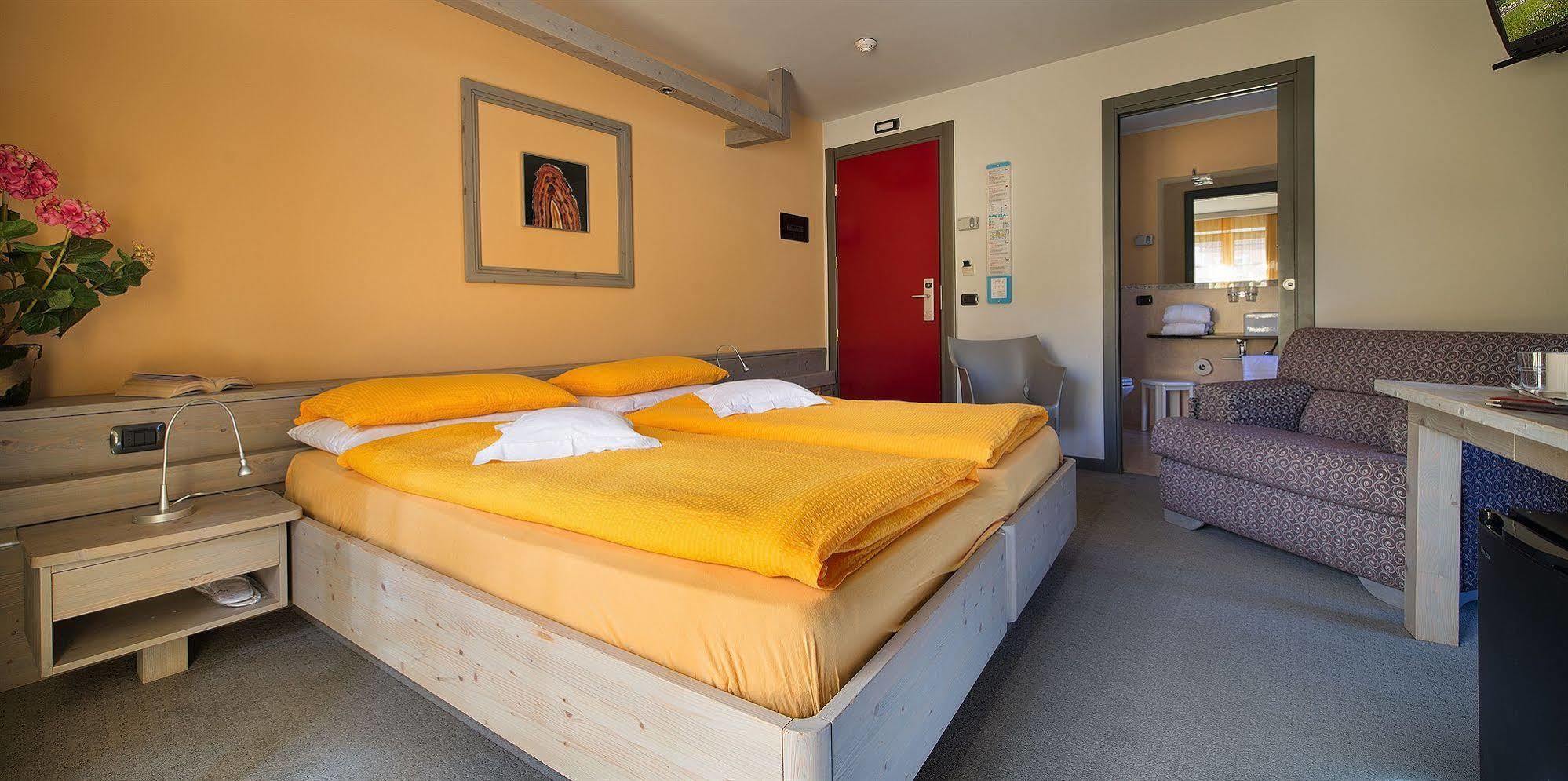 Hotel Marzia Λιβίνιο Εξωτερικό φωτογραφία